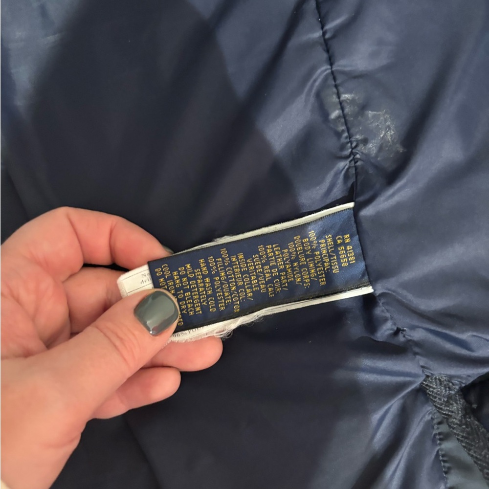 Ralph Lauren Men's Quilted Blue Vest - Picture 10 of 12